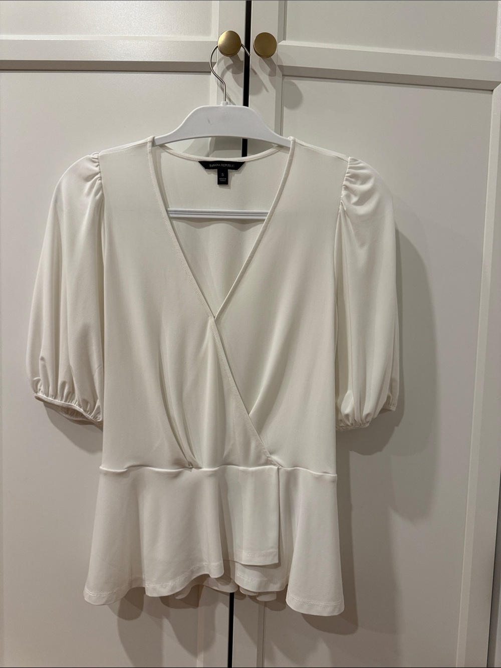 Banana Republic White Wrap Front, Puff-Sleeve Blouse